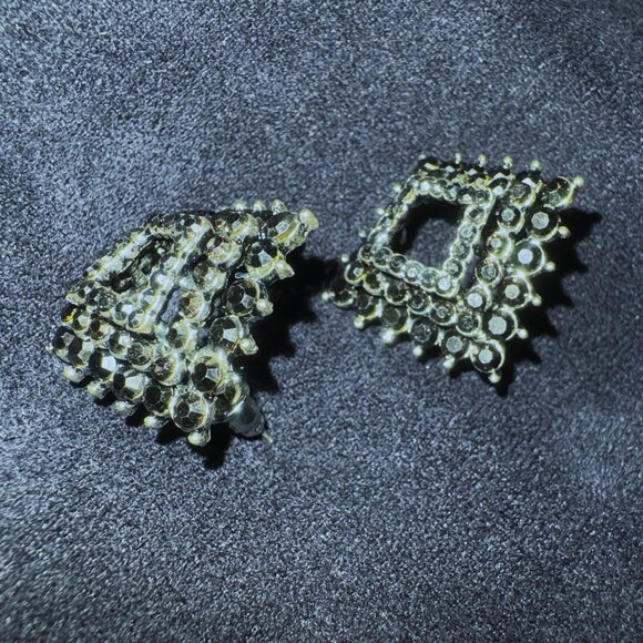 Hematite 3-Dimensional Square Earrings Vintage Silver settings EUC - Picture 9 of 9